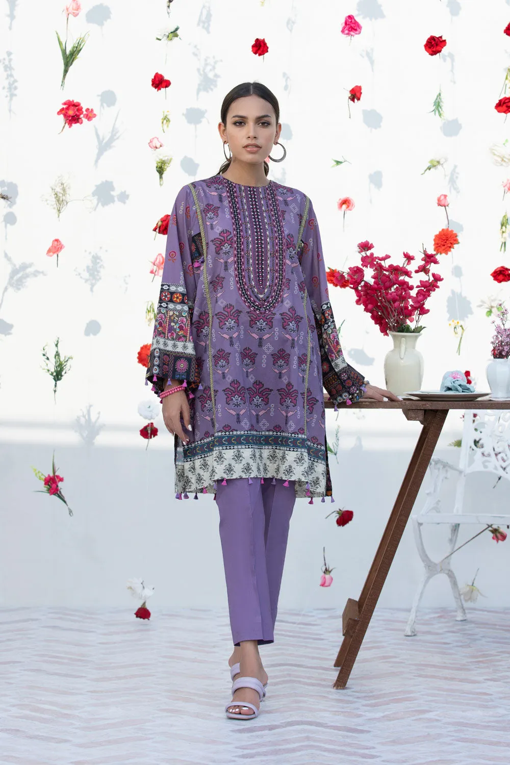 2 Piece - Embroidered Lawn Suit