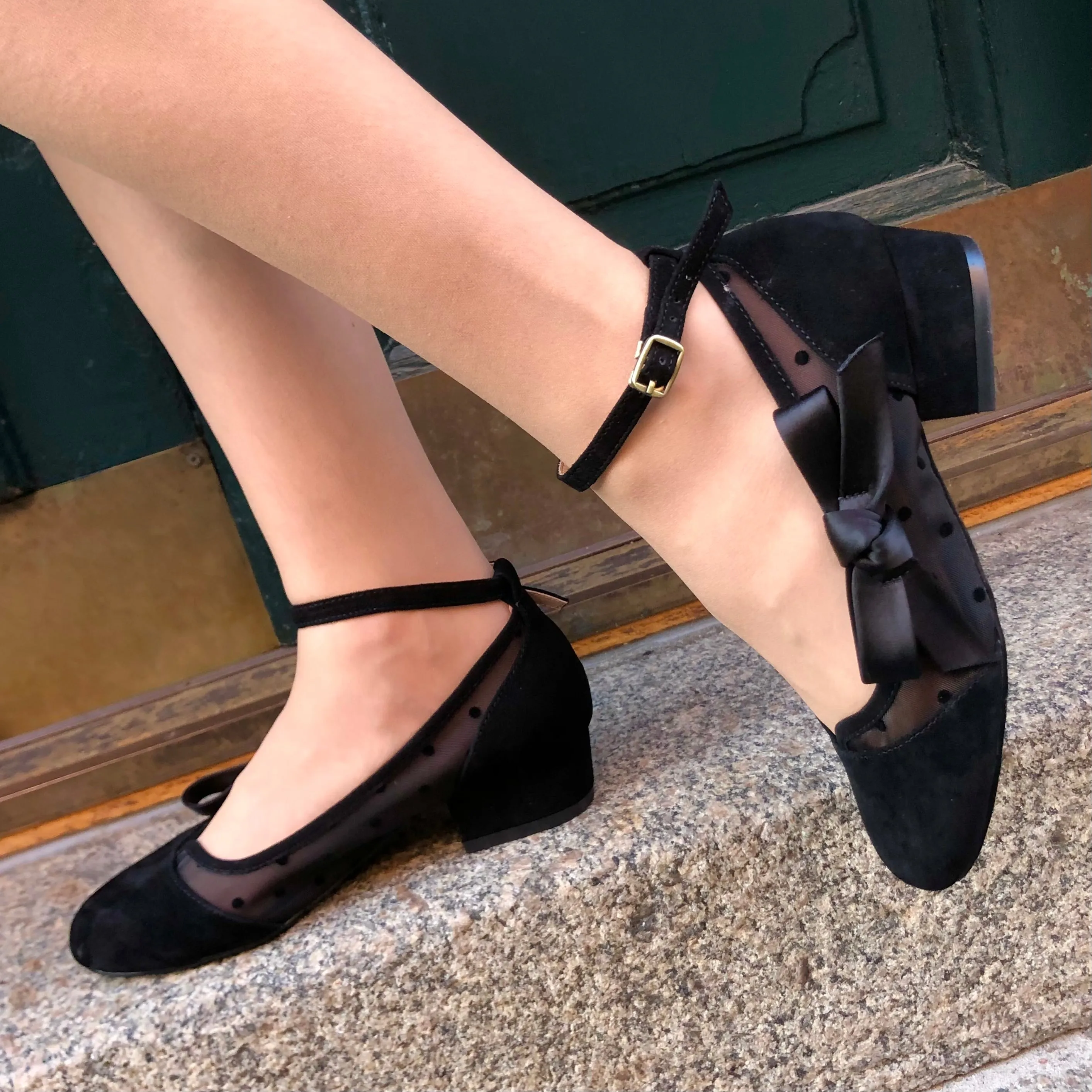 Alice with Removable Bows - Divine Decadence