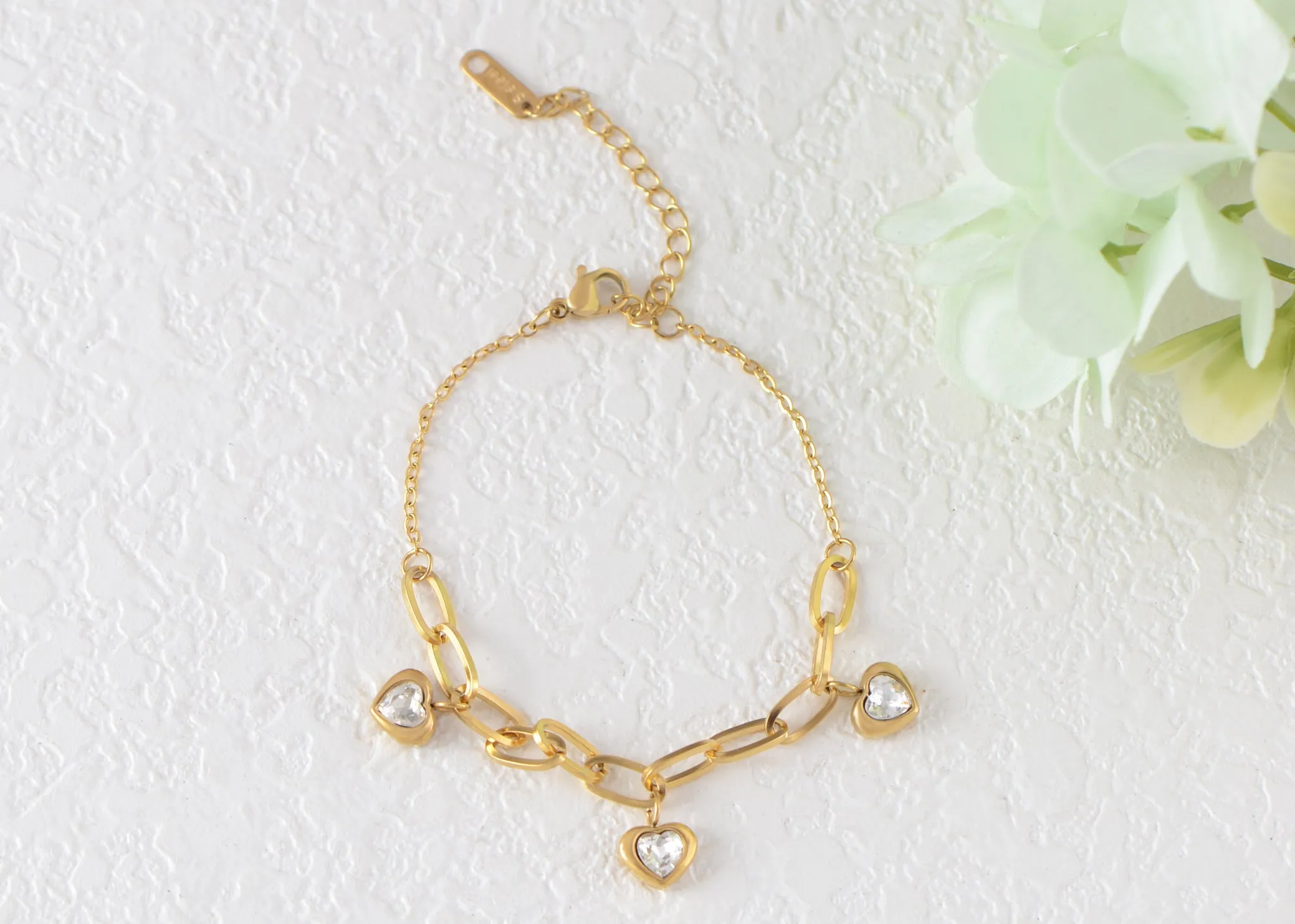 Alilang Golden Tone Sparkly Crystal Rhinestones Love Heart Chain Link Bracelet for Women