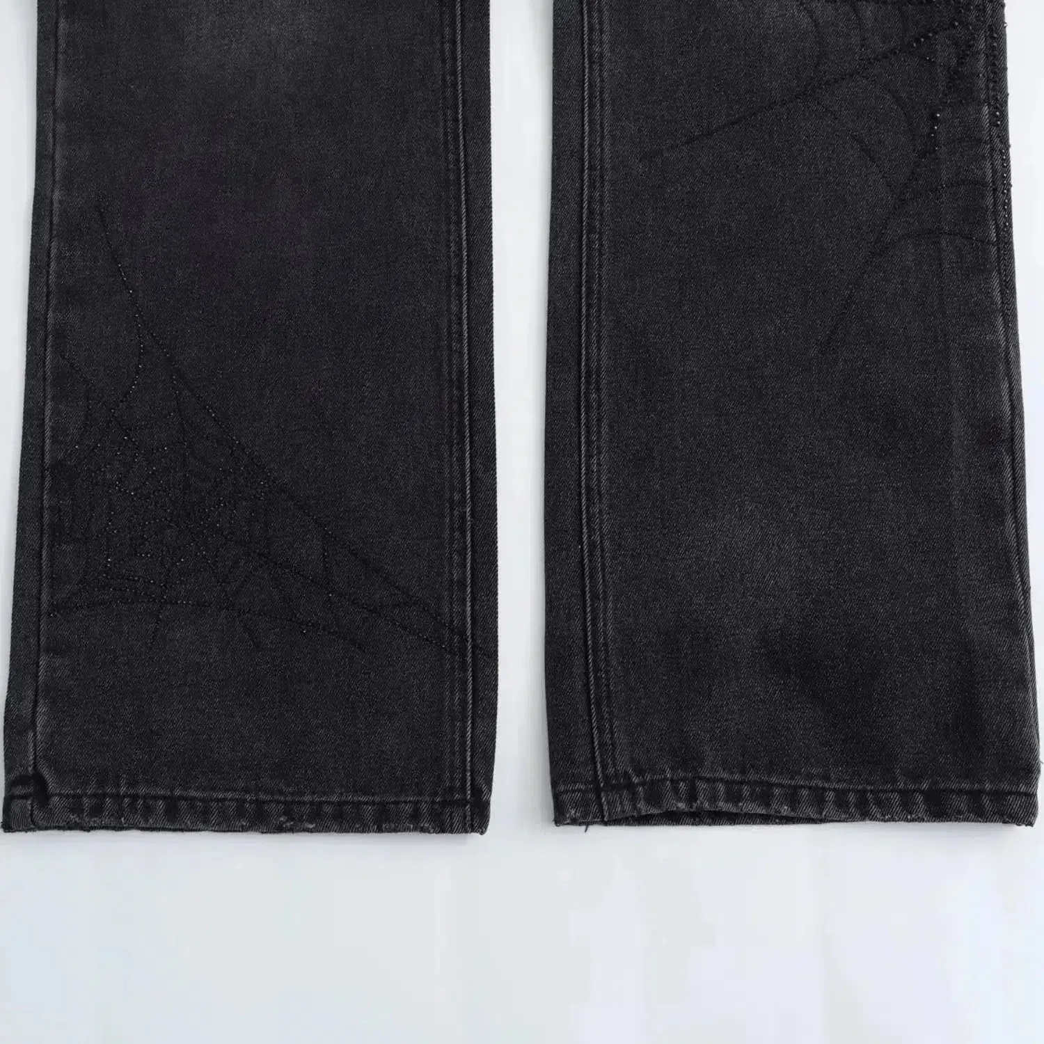 Araignée Chic Set – Black denim – Gemstone spider web jeans