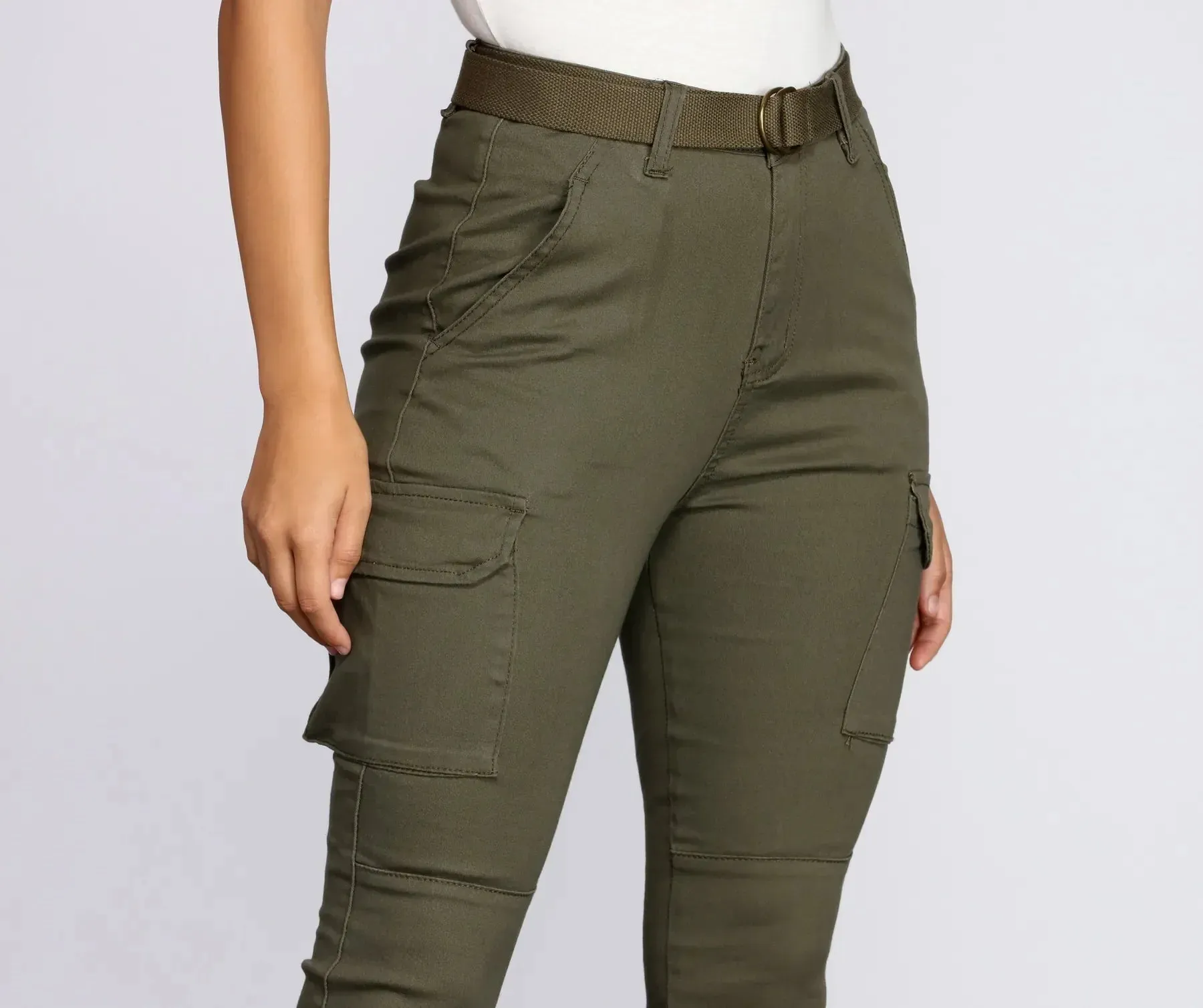 Babe in Skinny Cargo Pants