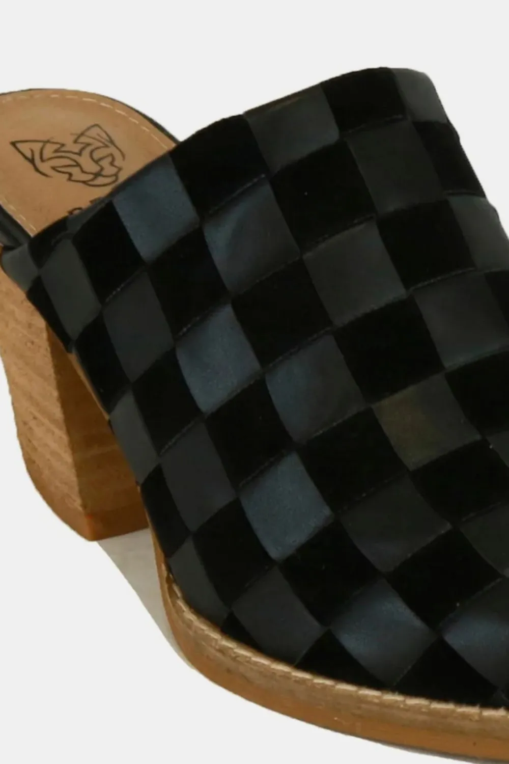 Beast Fashion Black Woven Checkerboard Block Heel Mule Shoes