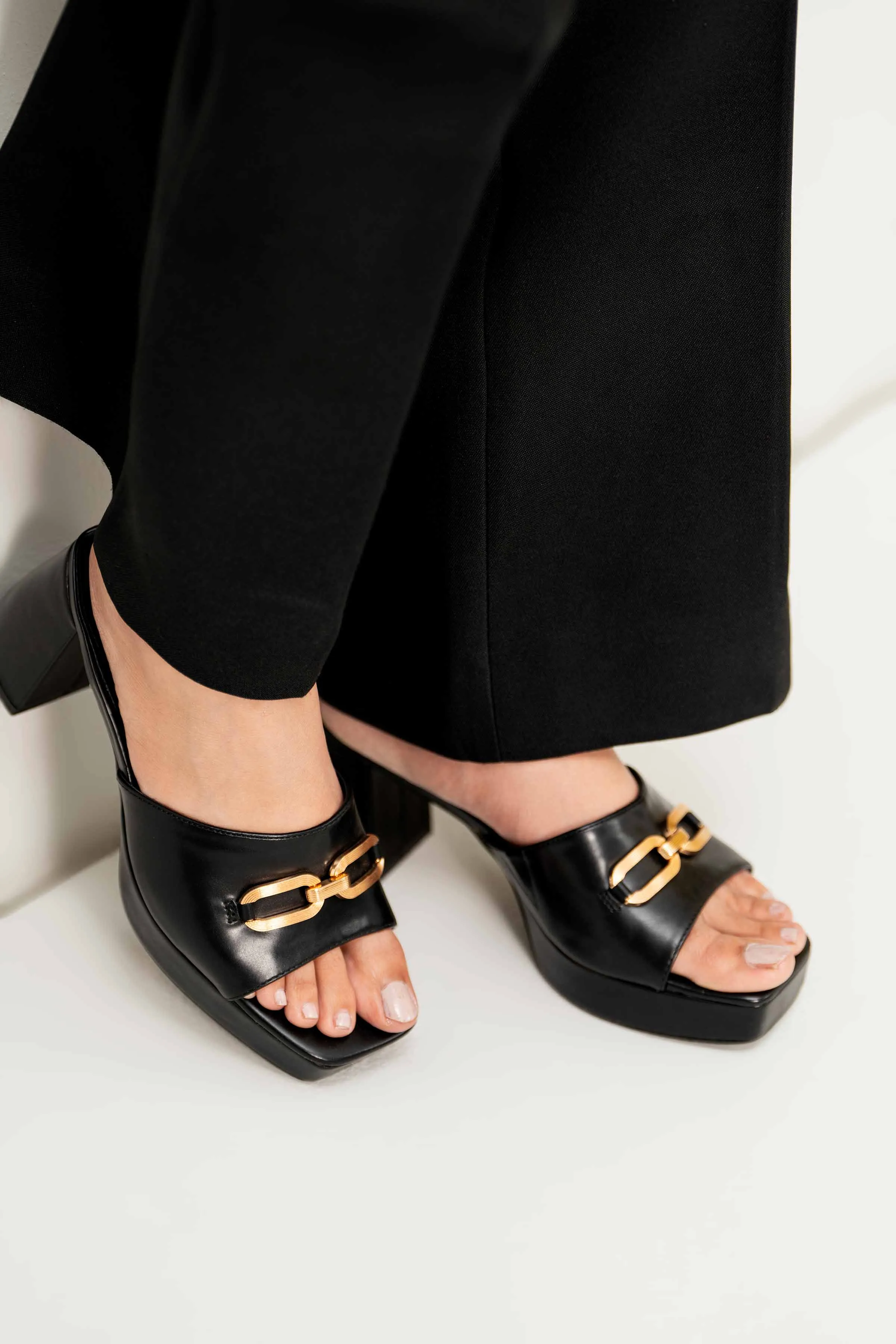 Black Block Heels-440692903