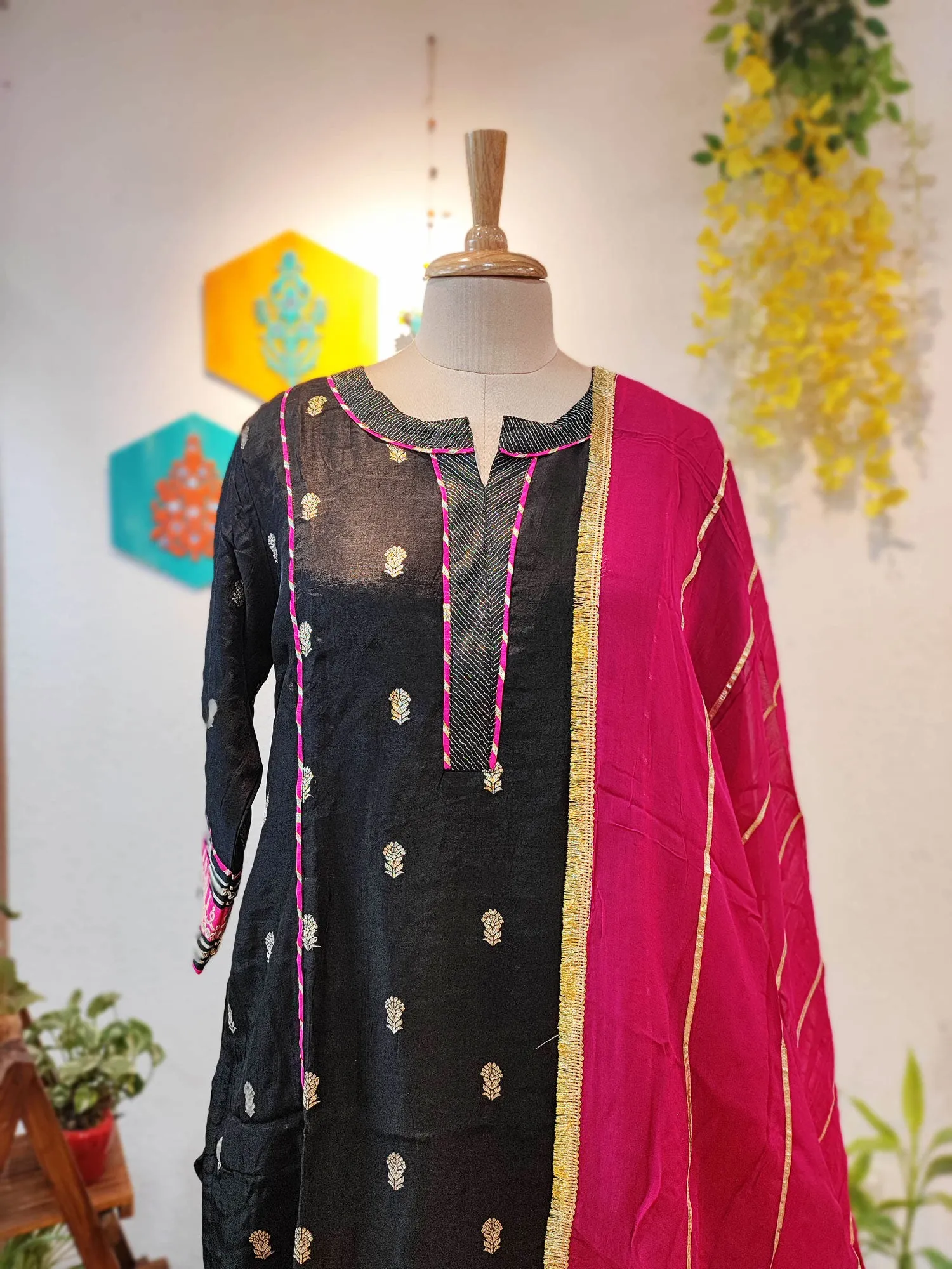 Black Dola Banarsi Silk Suit with Georgette Dupatta & Loose Fit Pants