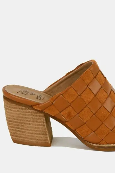Caramel Woven Checkerboard Block Heel Bohemian Mule Shoes