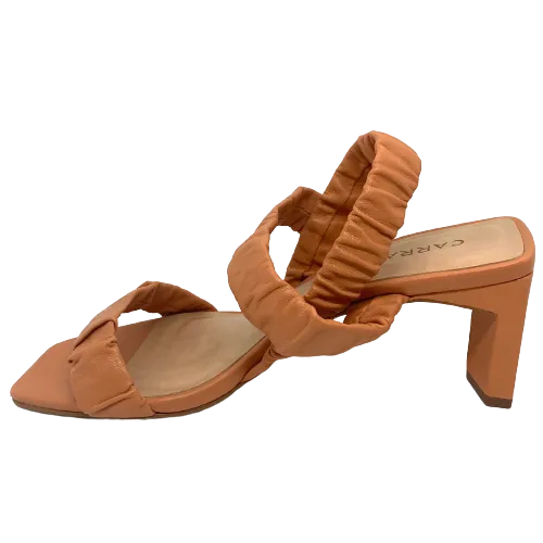 Carrano ruched leather heels (Soft Orange)
