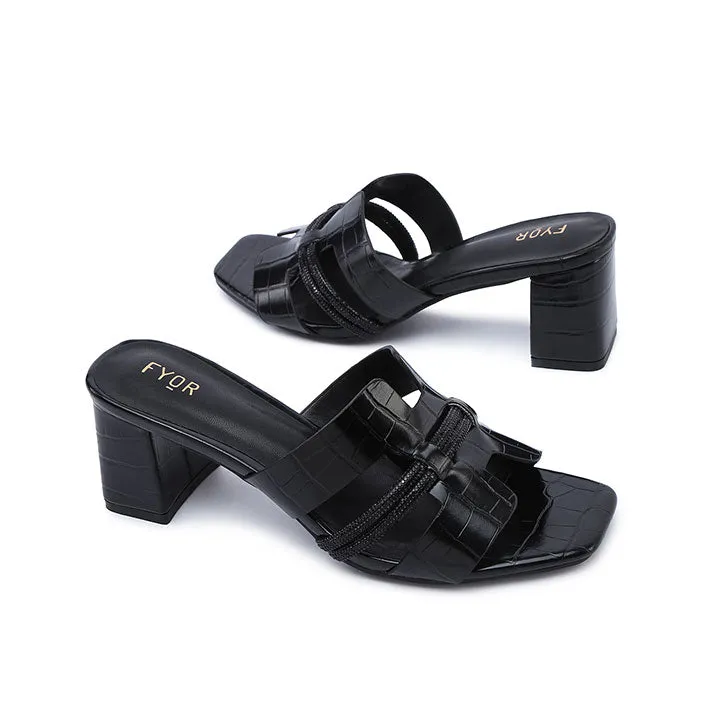 Chic Embellished Mule HL 232