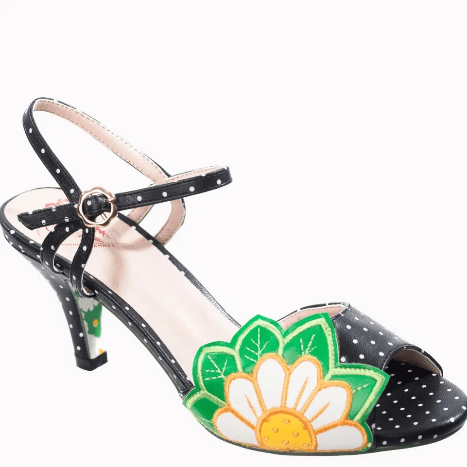 Crazy Daisy Vintage Style High Heeled Shoes By Banned Apparel