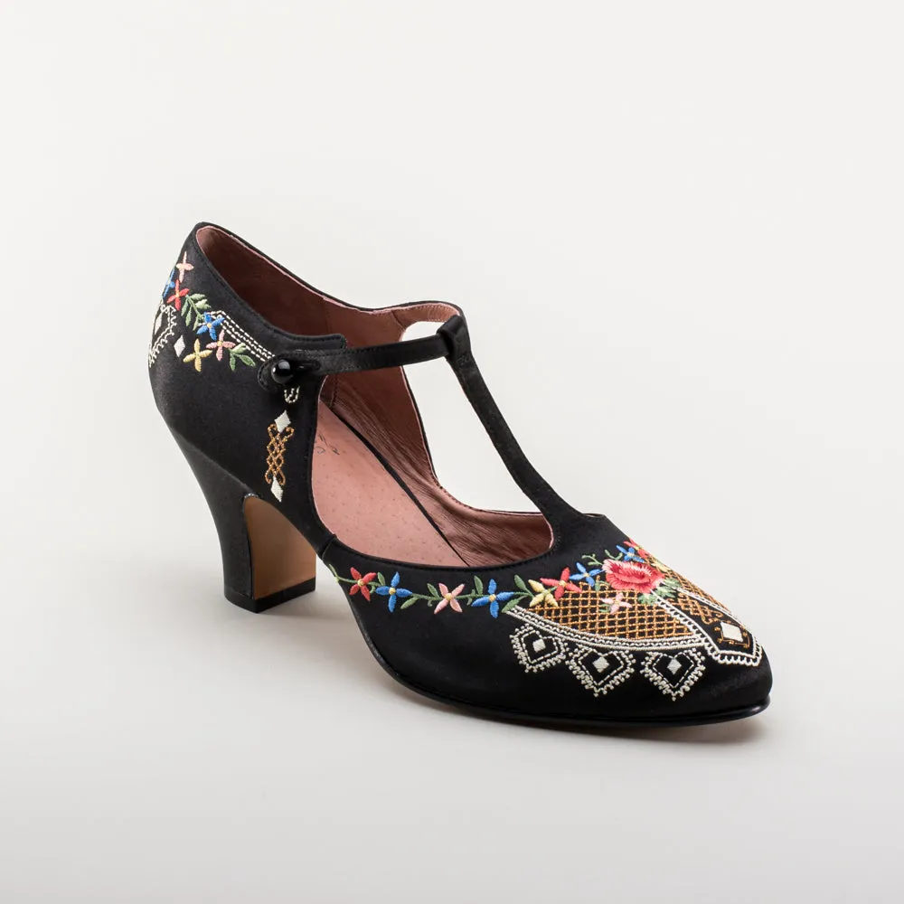 Daisy Women's Embroidered T-Straps (Black)