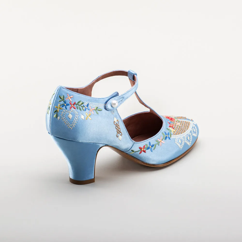 Daisy Women's Embroidered T-Straps (Blue)