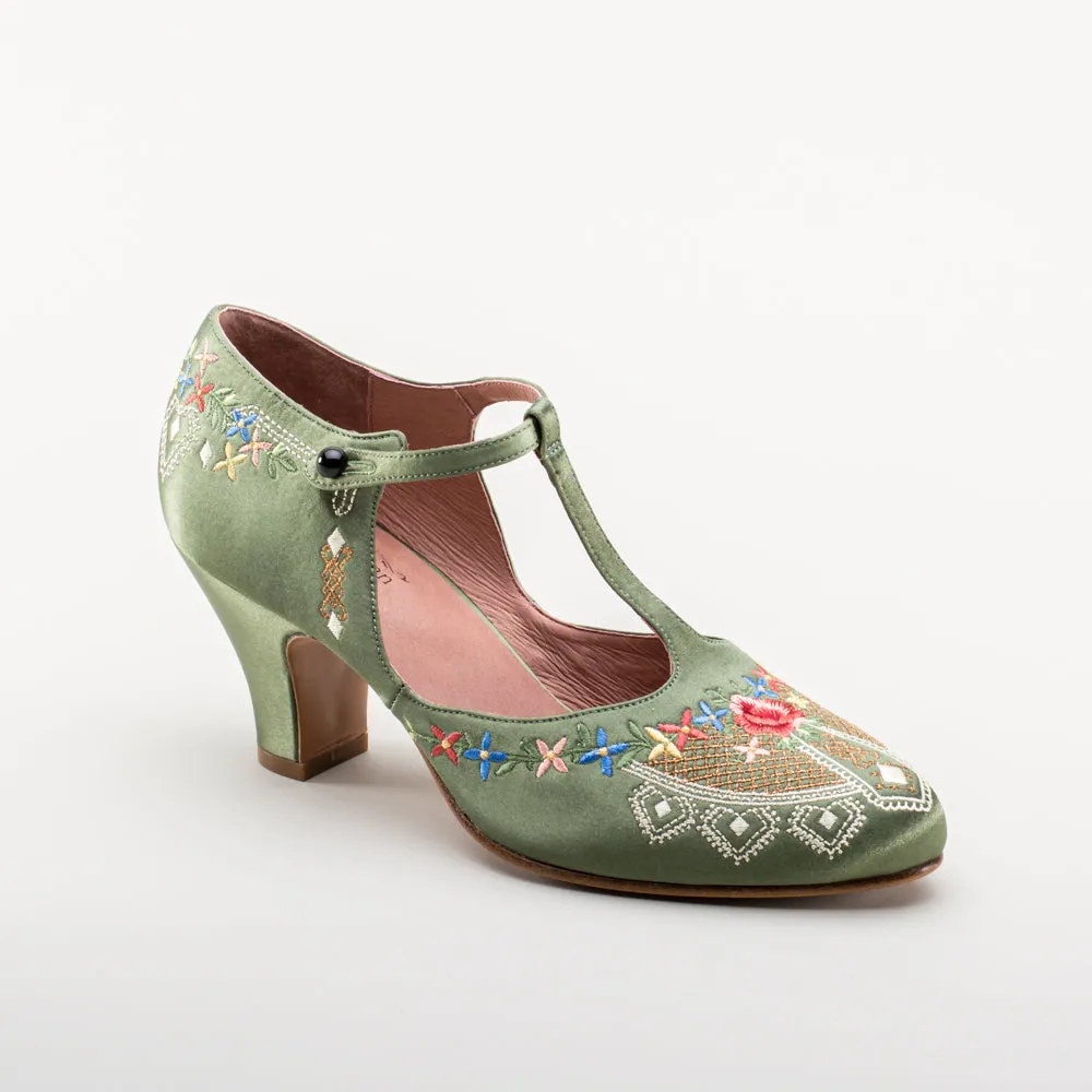 Daisy Women's Embroidered T-Straps (Green)