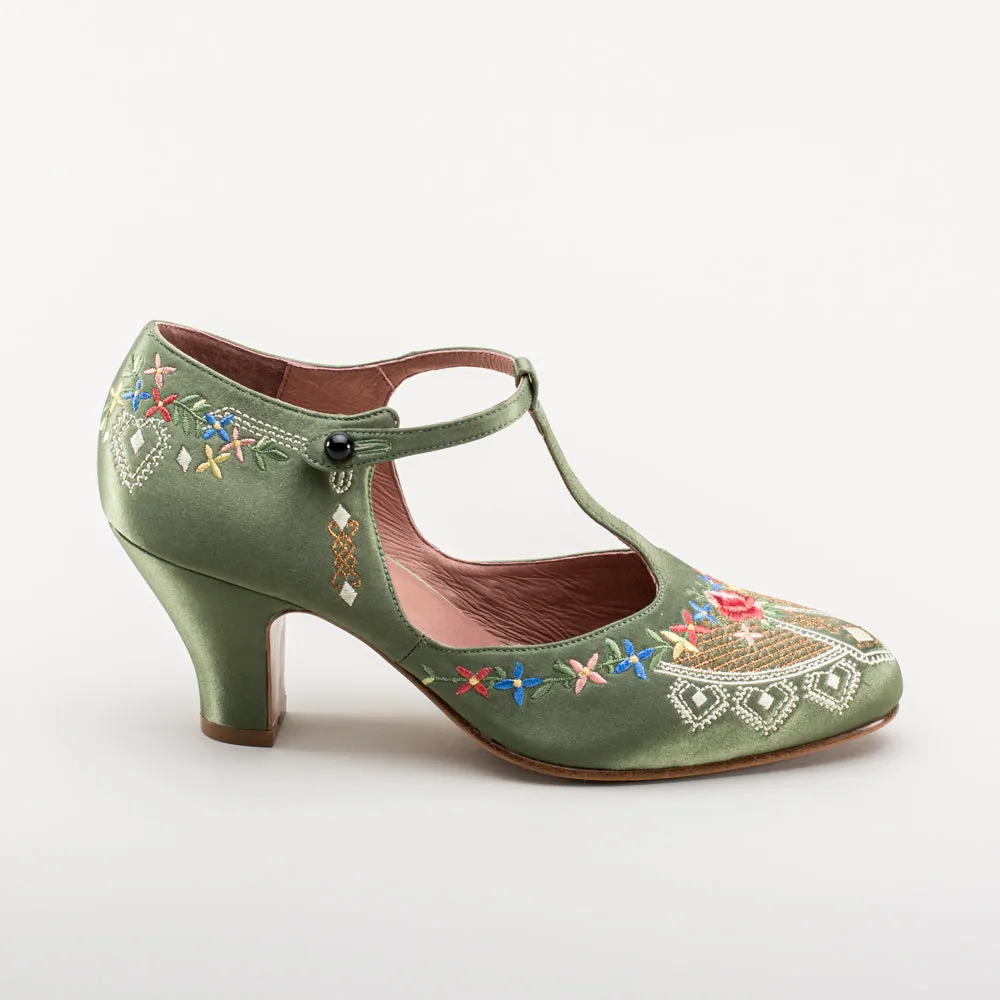 Daisy Women's Embroidered T-Straps (Green)