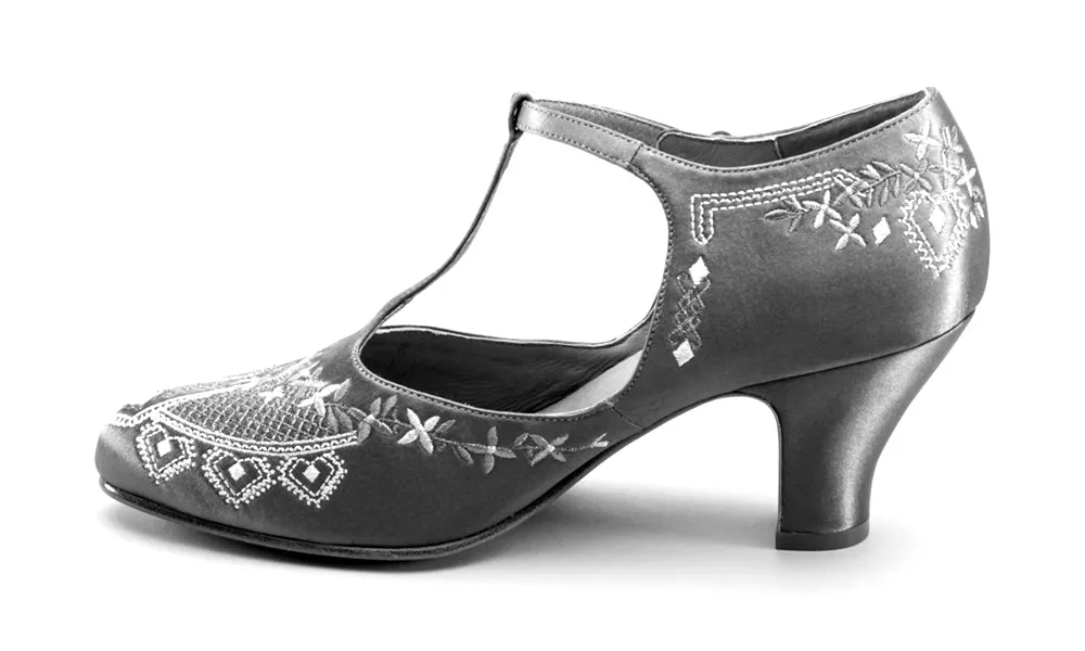 Daisy Women's Embroidered T-Straps (Green)