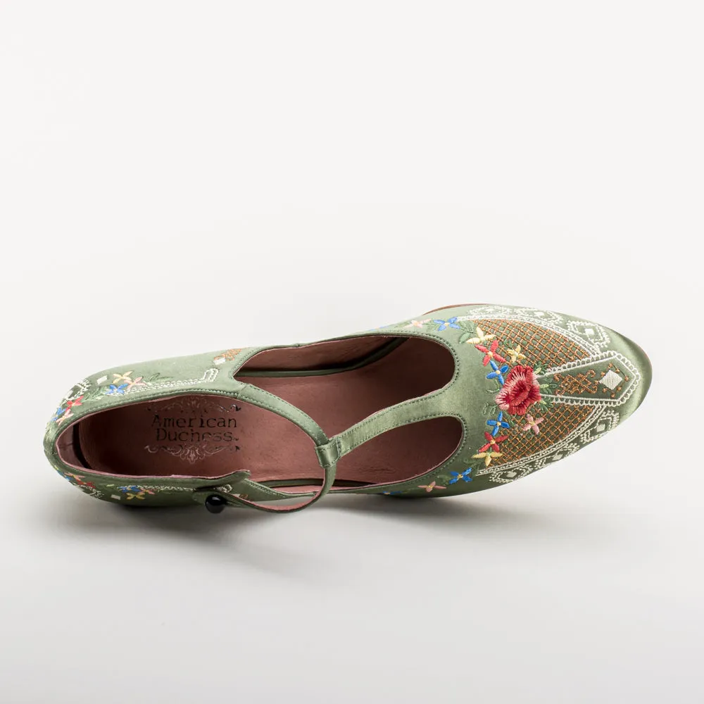 Daisy Women's Embroidered T-Straps (Green)