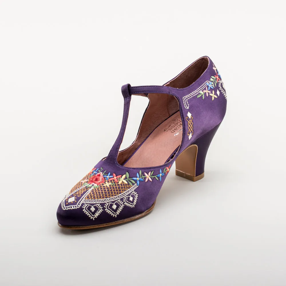 Daisy Women's Embroidered T-Straps (Purple)