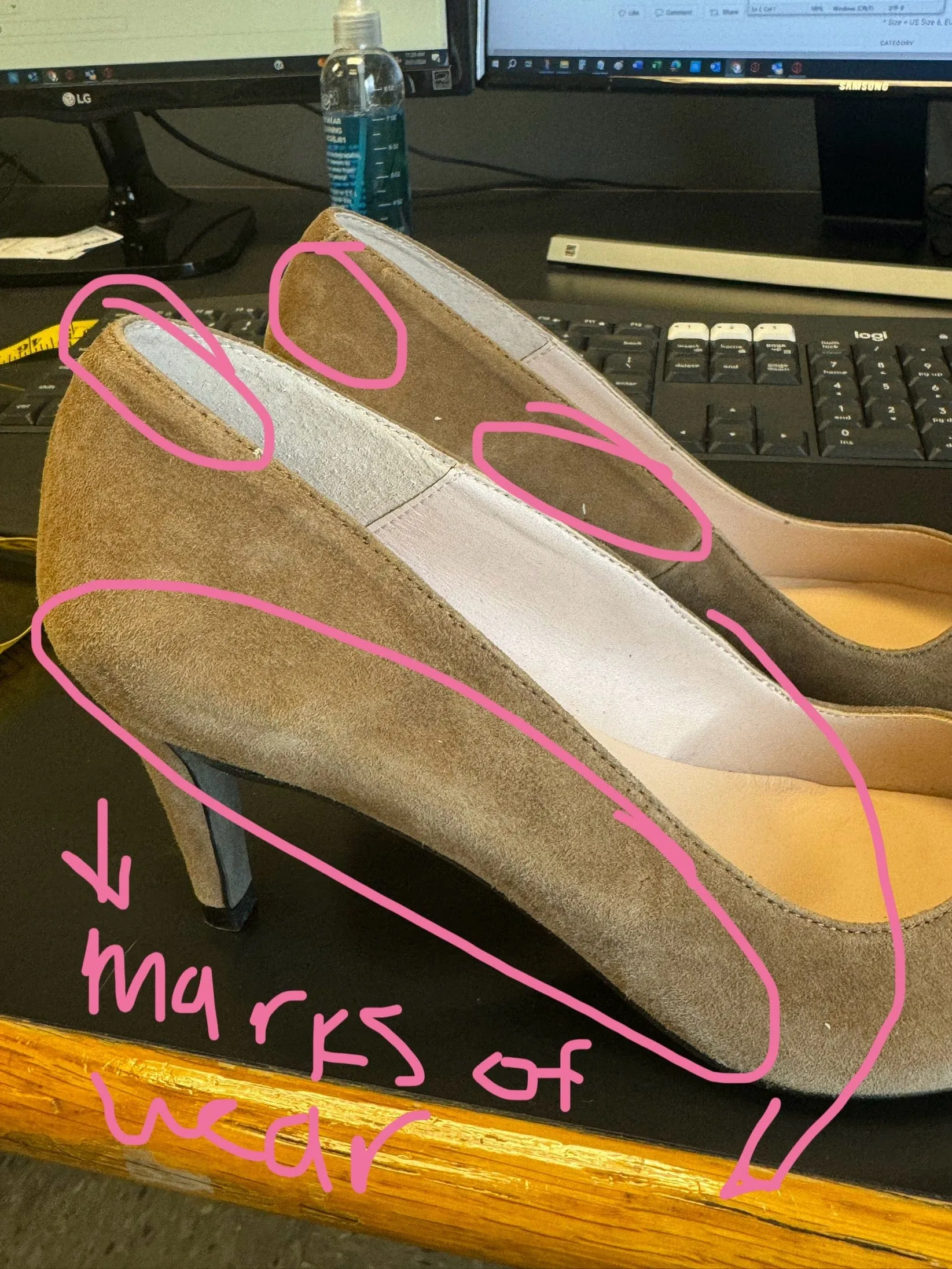 Damaged/Store Return Bailarinas SCILLA CUE Camel Suede Classic Pump