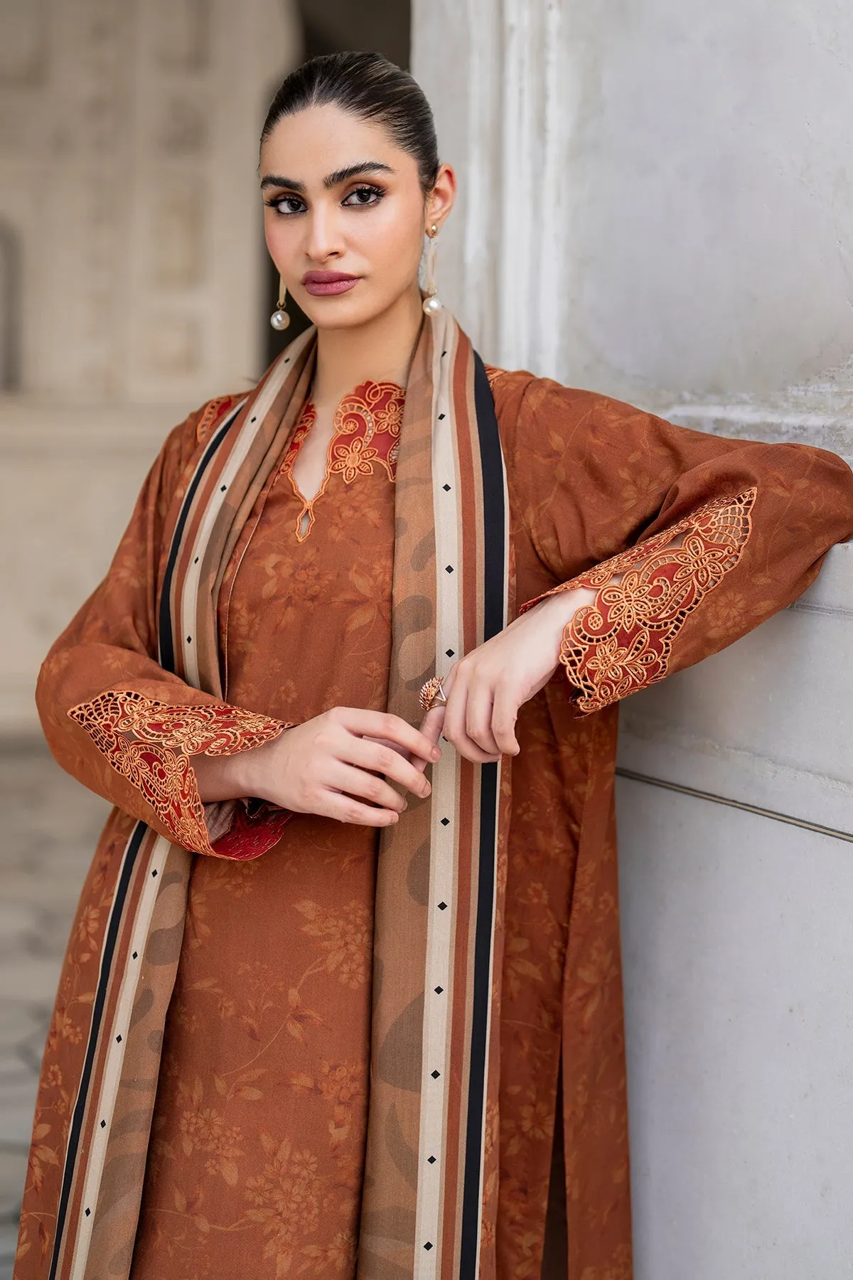 EMBROIDERED VISCOSE SF-720