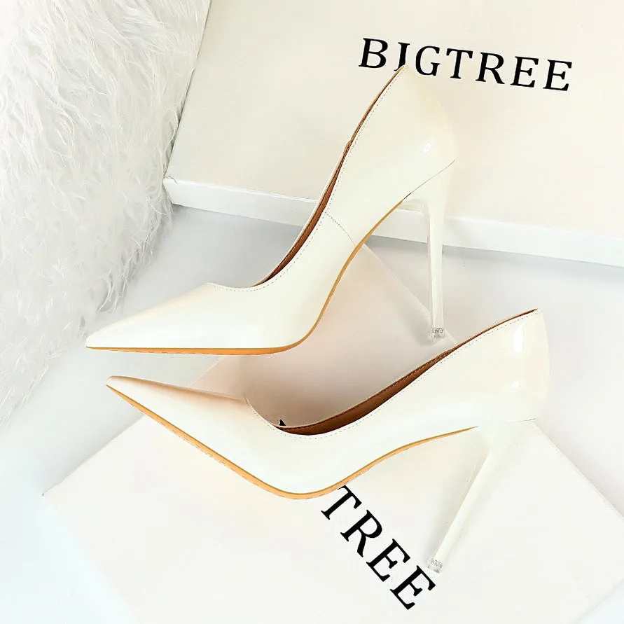 Fashionable glossy patent leather slim high heels, sexy pointed shallow mouthed women's high heels, luxurious design, women's sandals, high heels