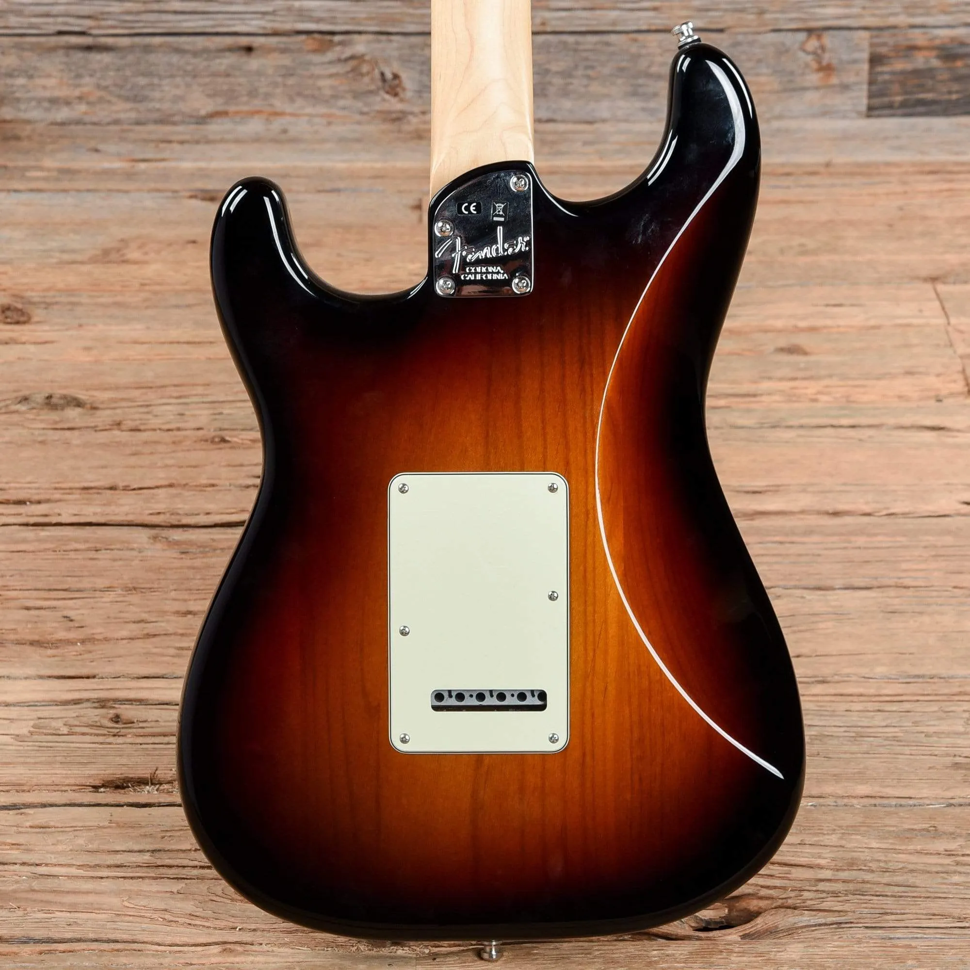 Fender American Elite Stratocaster HSS Shawbucker EB 3-Color Sunburst