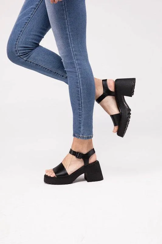 Fortune Dynamic Chic BOOMER-S Platform Heel Ankle Buckle Strap Sandals