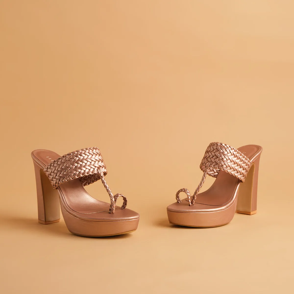 Frida Kolhapuri Heels