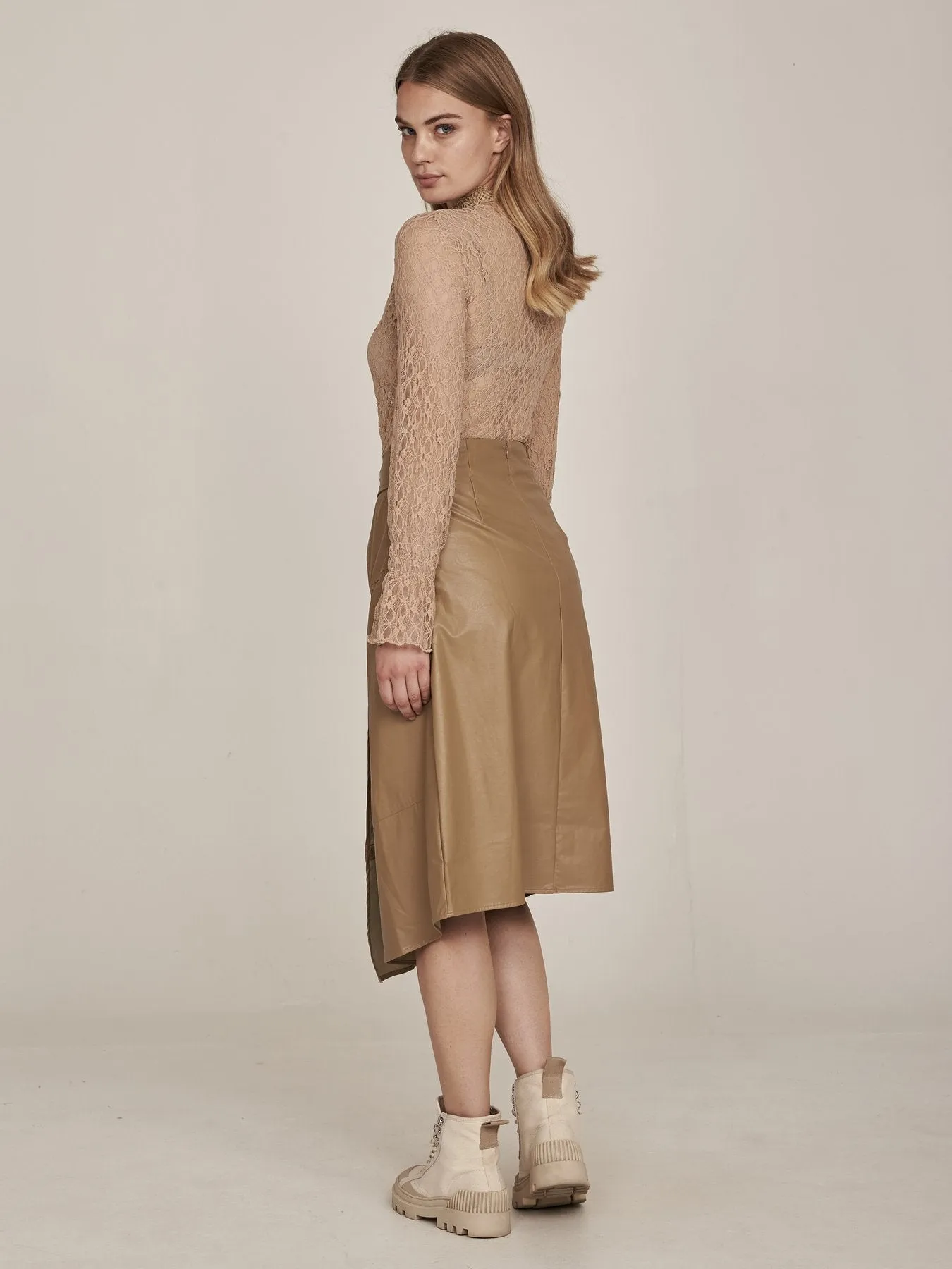GIANNA FAUX LEATHER SKIRT