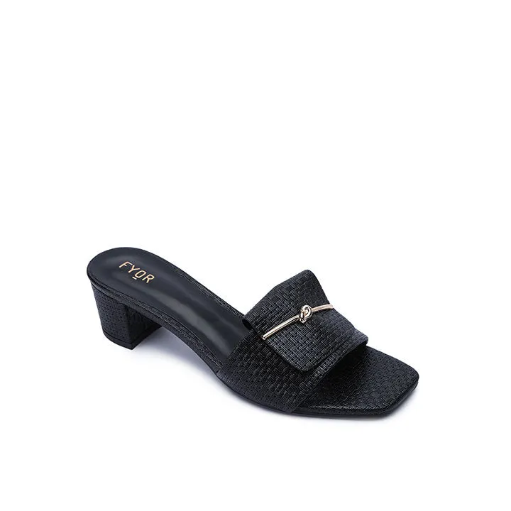 Gold Accent Mule HL 220
