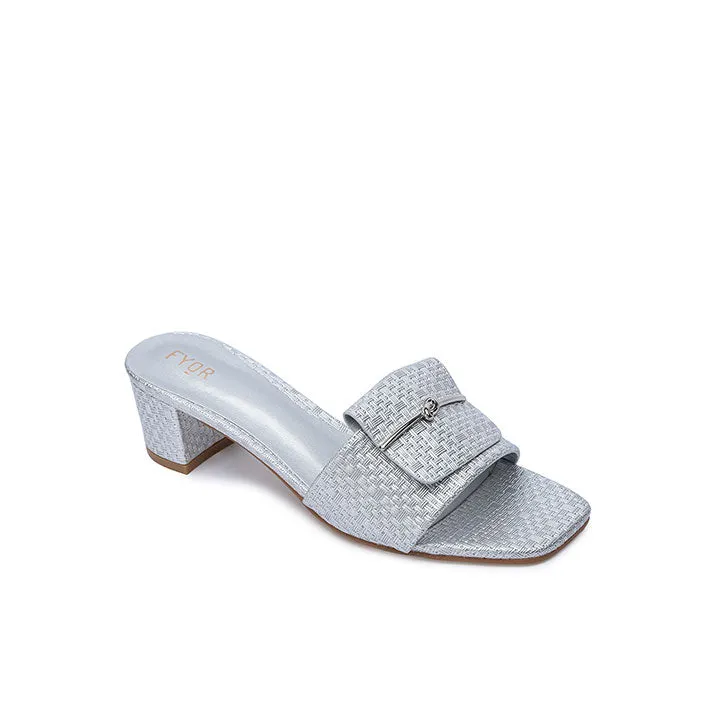 Gold Accent Mule HL 220