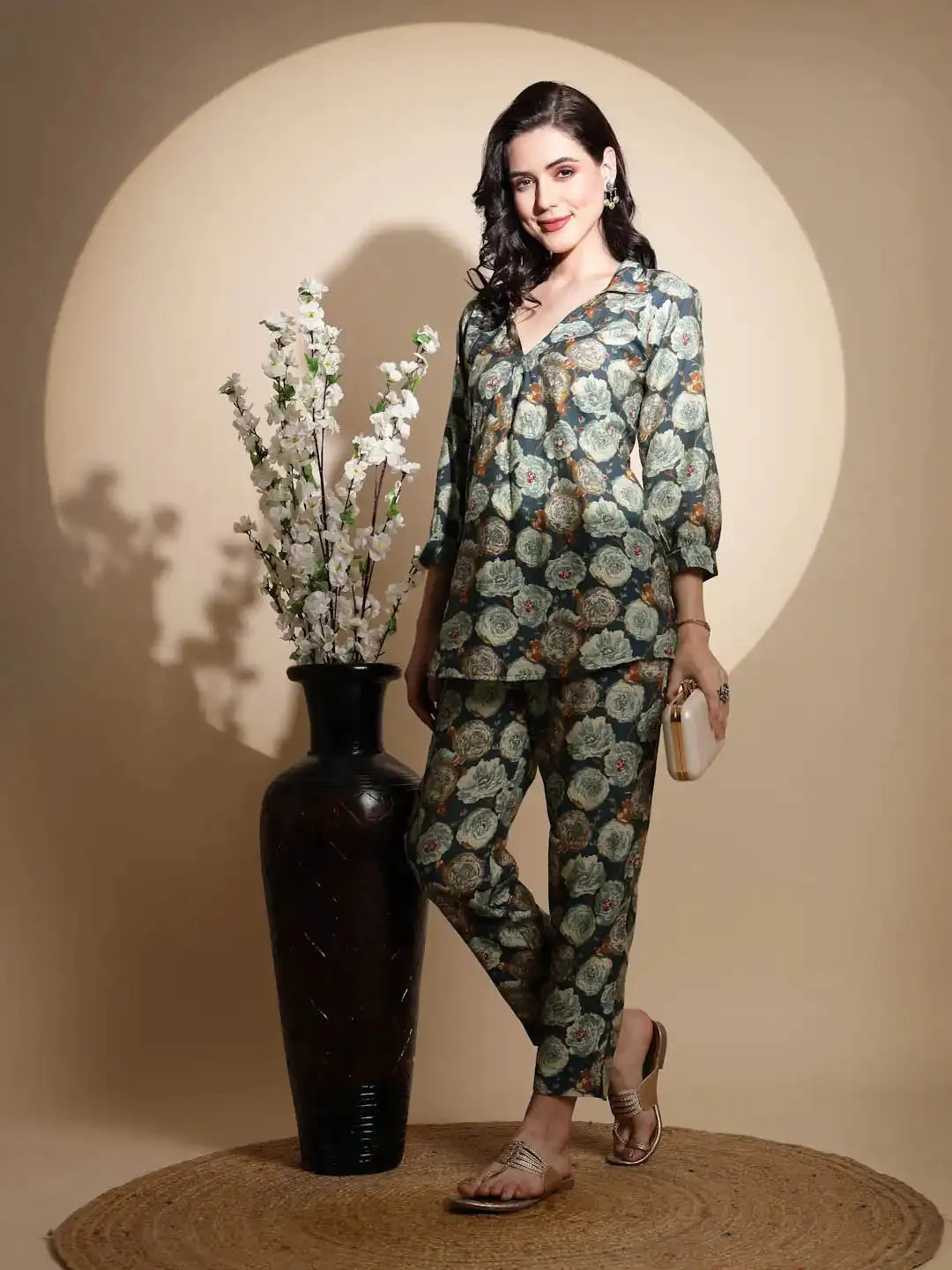 Green Floral Print Three Fourth Sleeve V-Neck Tunic Set
