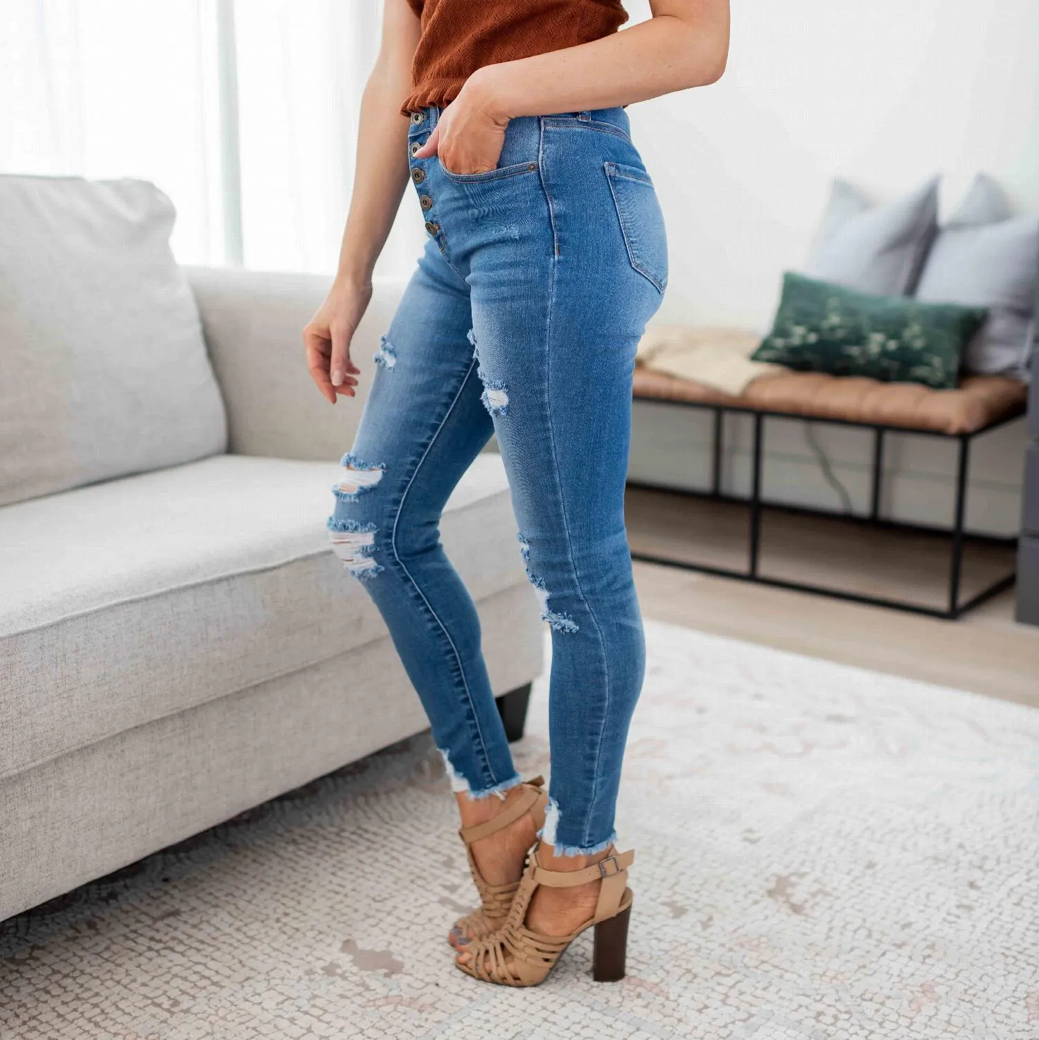 High-rise Skinny Destructed Exposed Button Denim