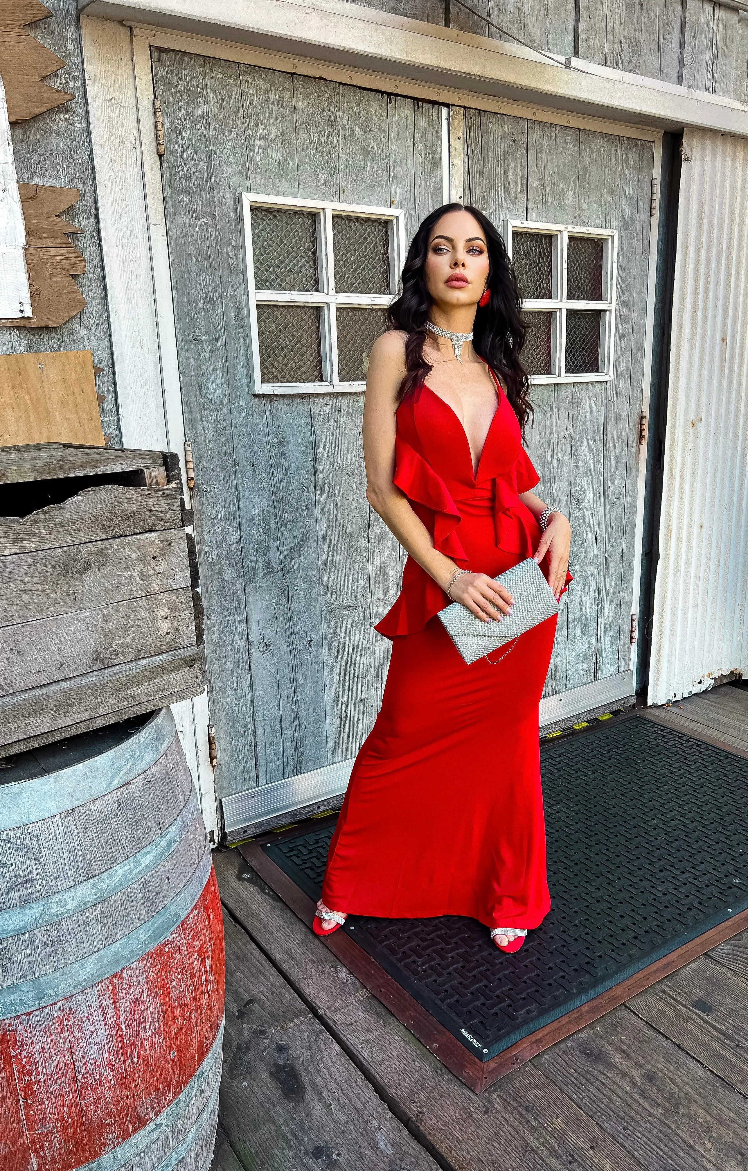 Hollywood Glow Halter Neck Plunging V-Neck Maxi Gown