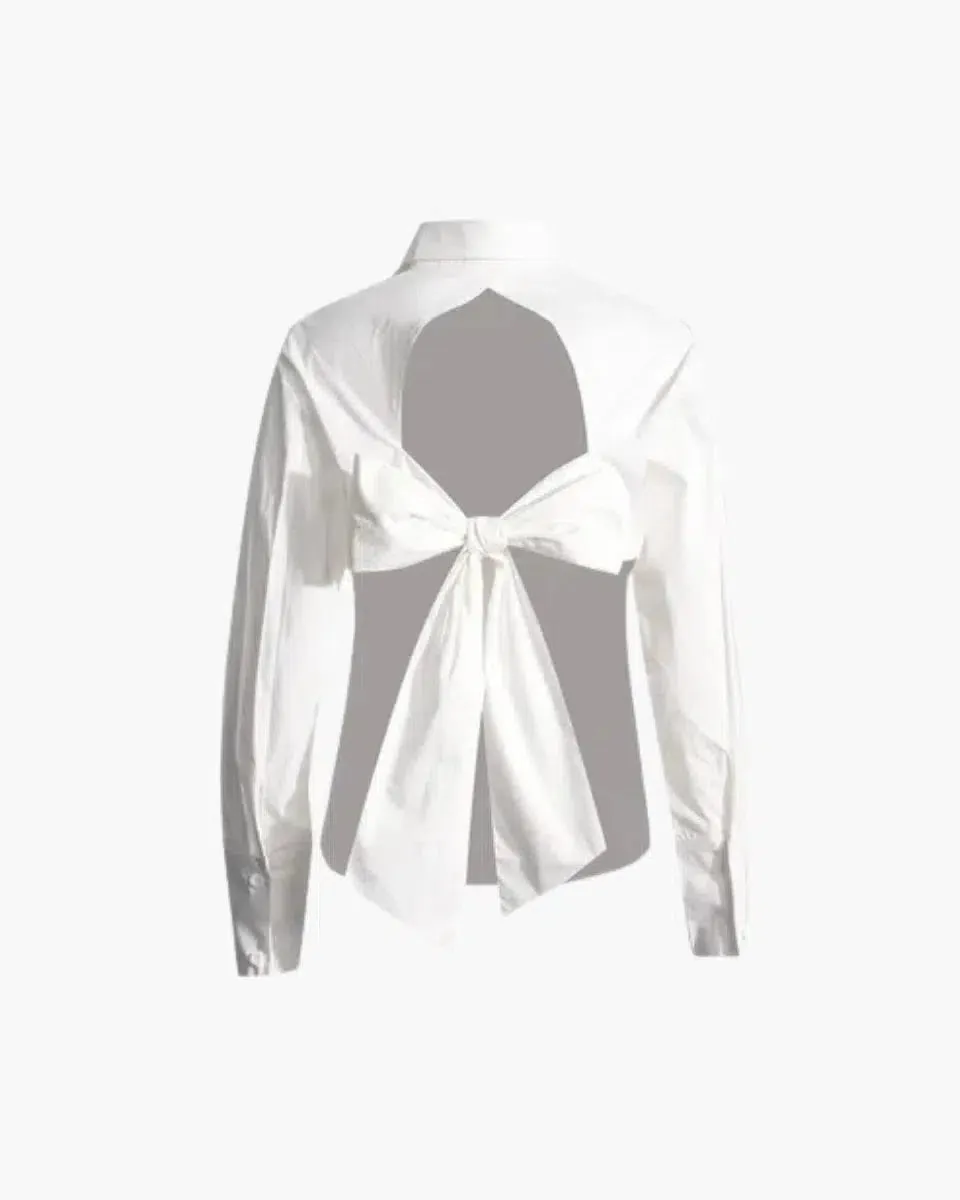 Ilaria – Back cutout – Oversized shirt