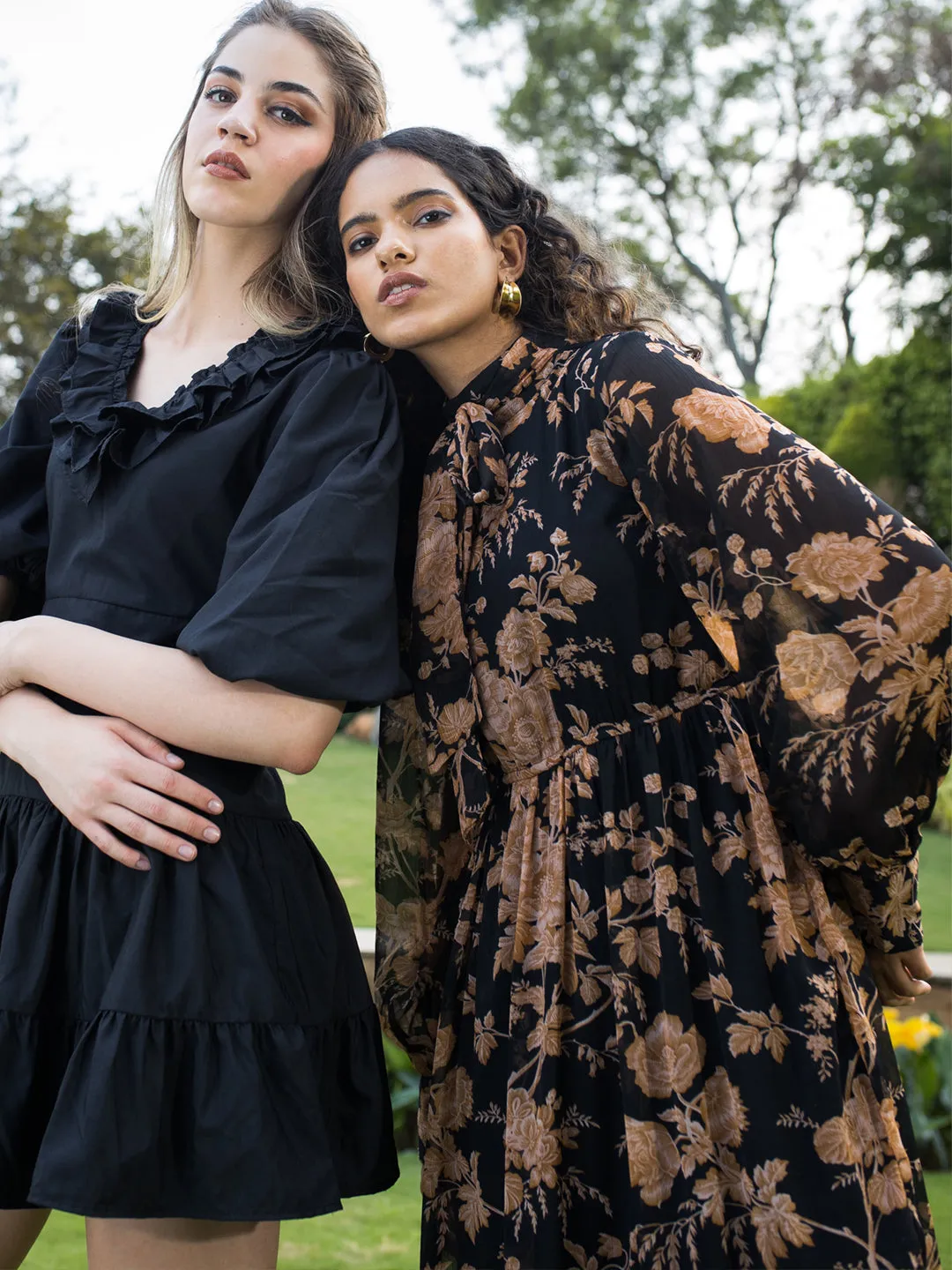 IS.U Floral Black Front Tie Knot Midaxi Dress