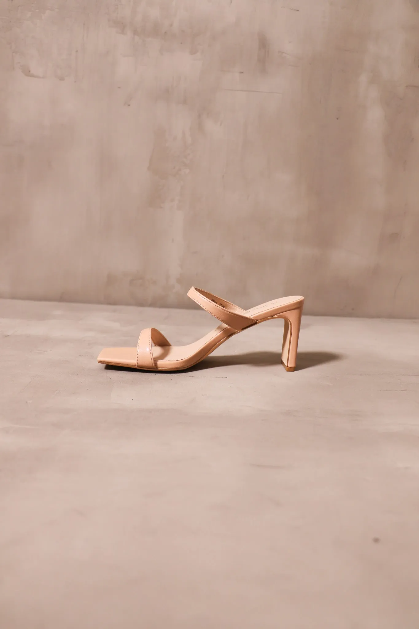 LADIES NIGHT HEEL