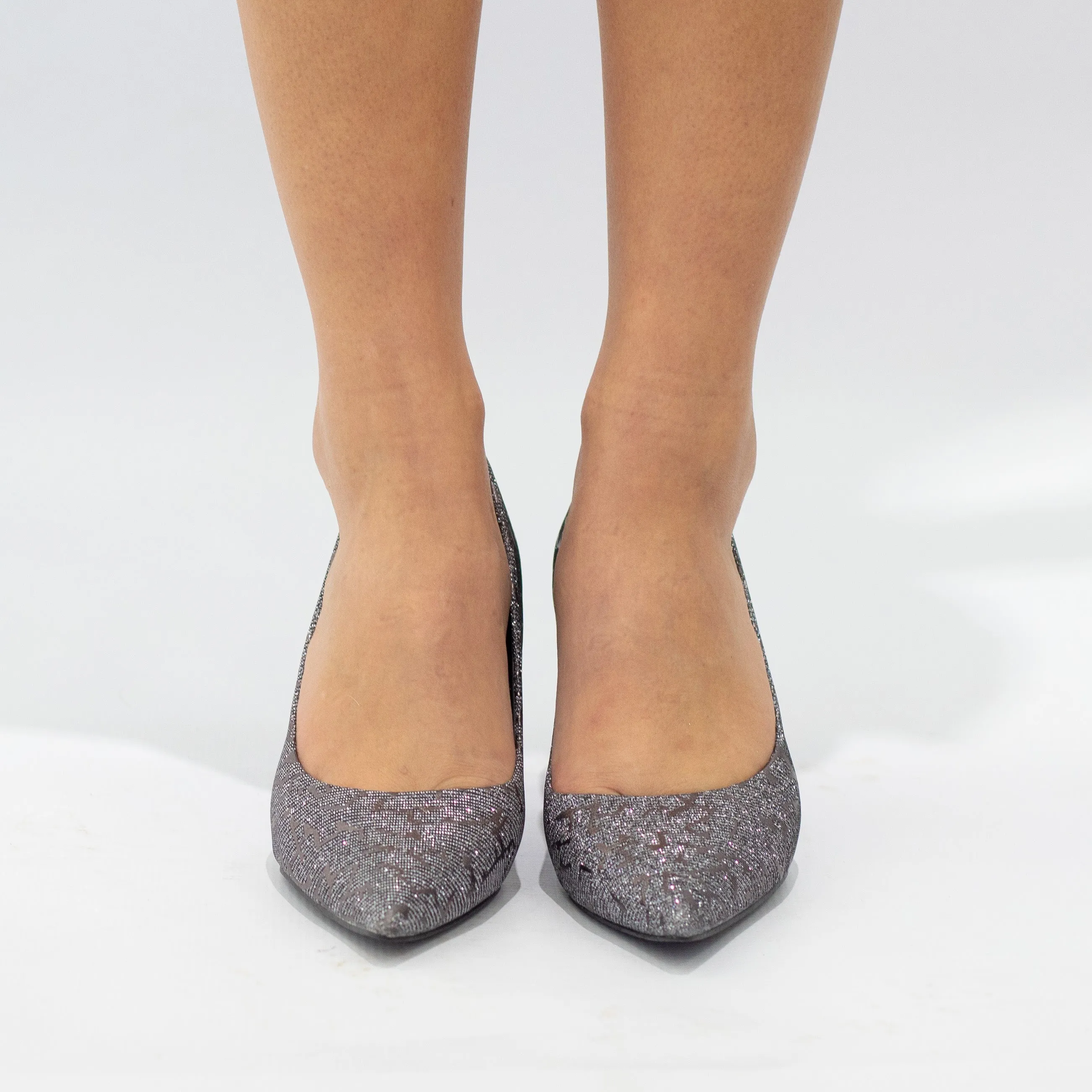 Latino shimmer court on a 7cm heel pewter