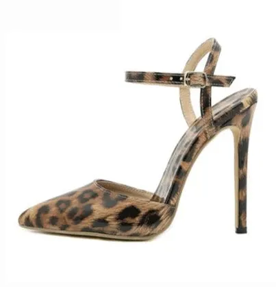 Leopard Print Pointed Toe Pump