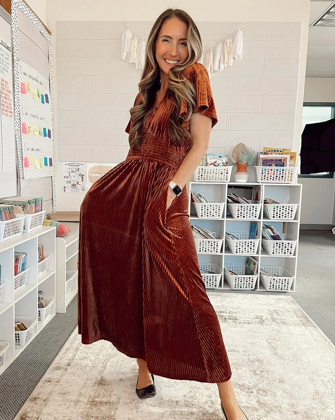 MEROKEETY Short Sleeve V Neck Velvet Maxi Dress