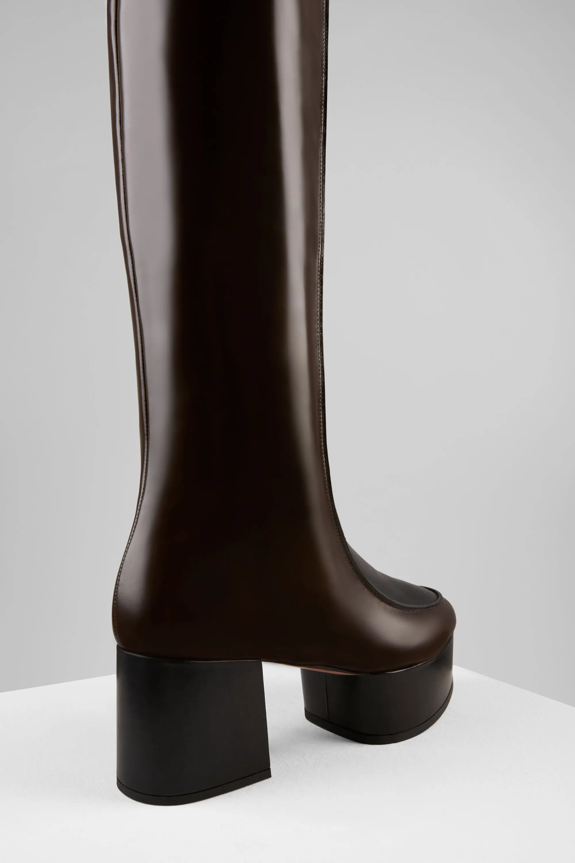 Myla Boots in Nero Ebano