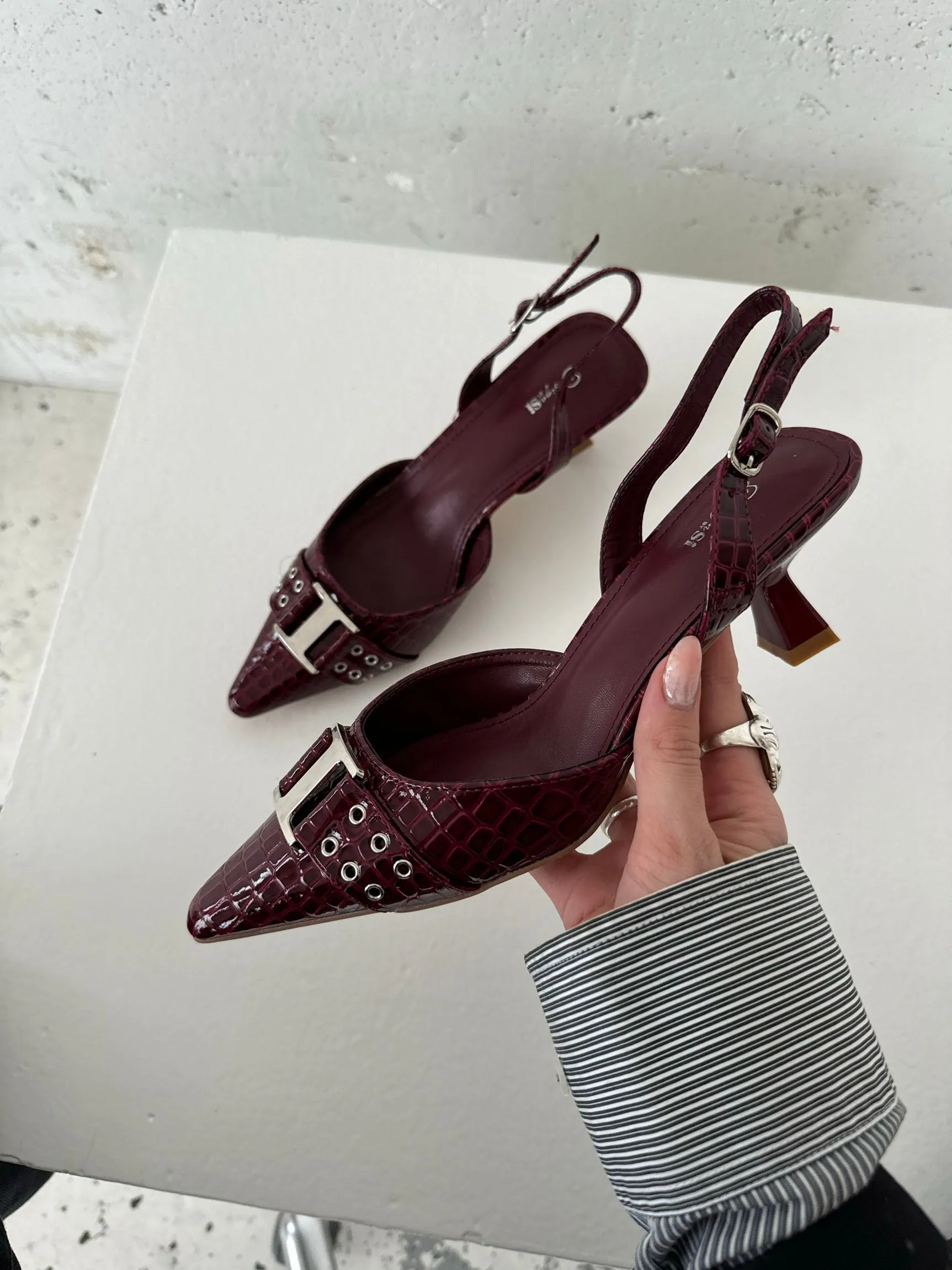 Nida slingback heels with buckle - Burgundy