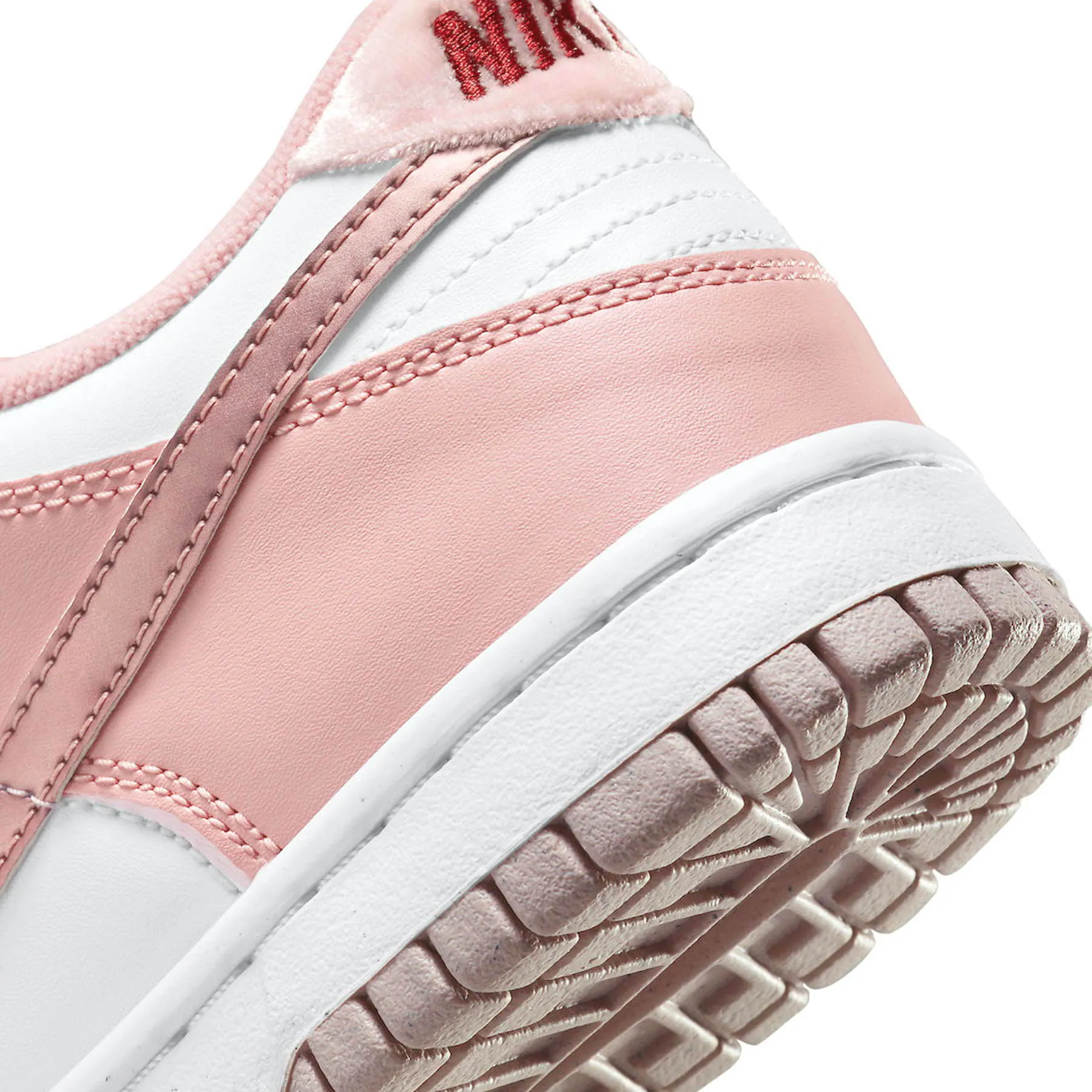Nike Dunk Low GS 'Pink Velvet'