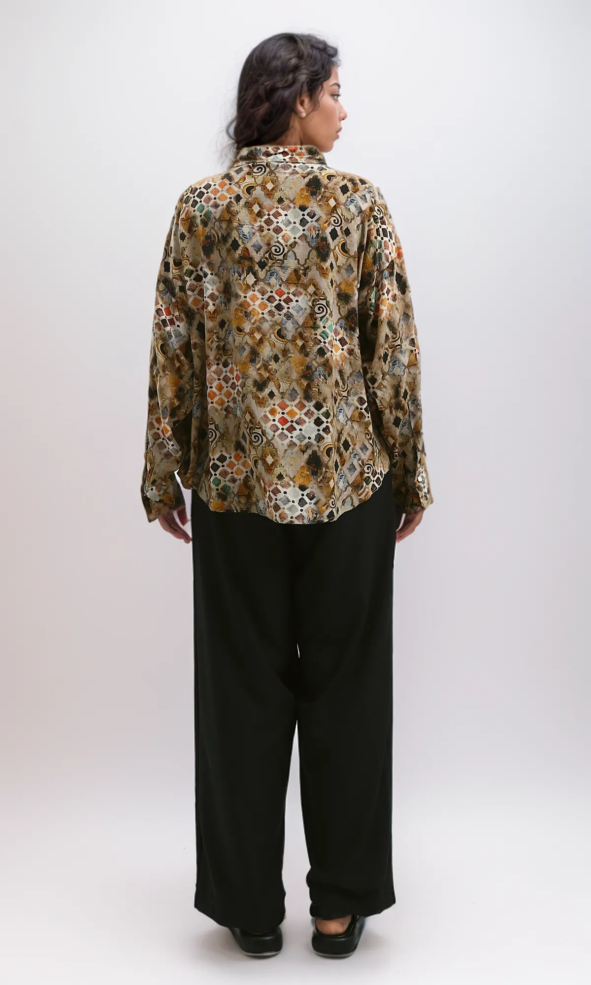 O191929 Buttons Down Gold & Black Long Sleeves Evening Shirt