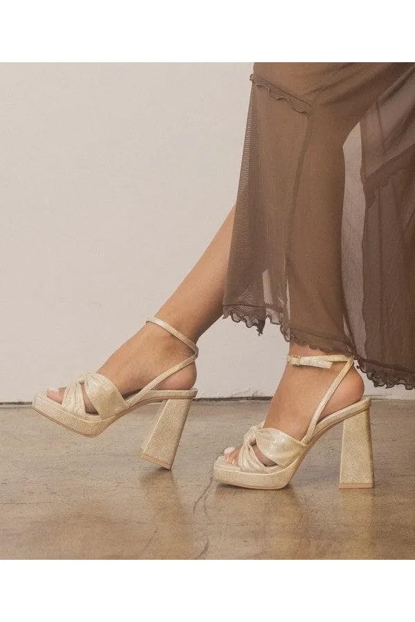 OASIS SOCIETY Zoey - Knotted Band Platform Heels
