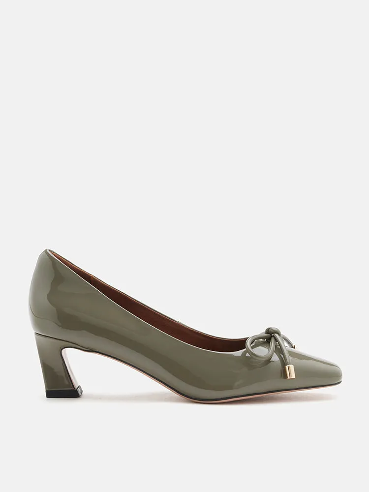 Quinella Bow Patent Heels