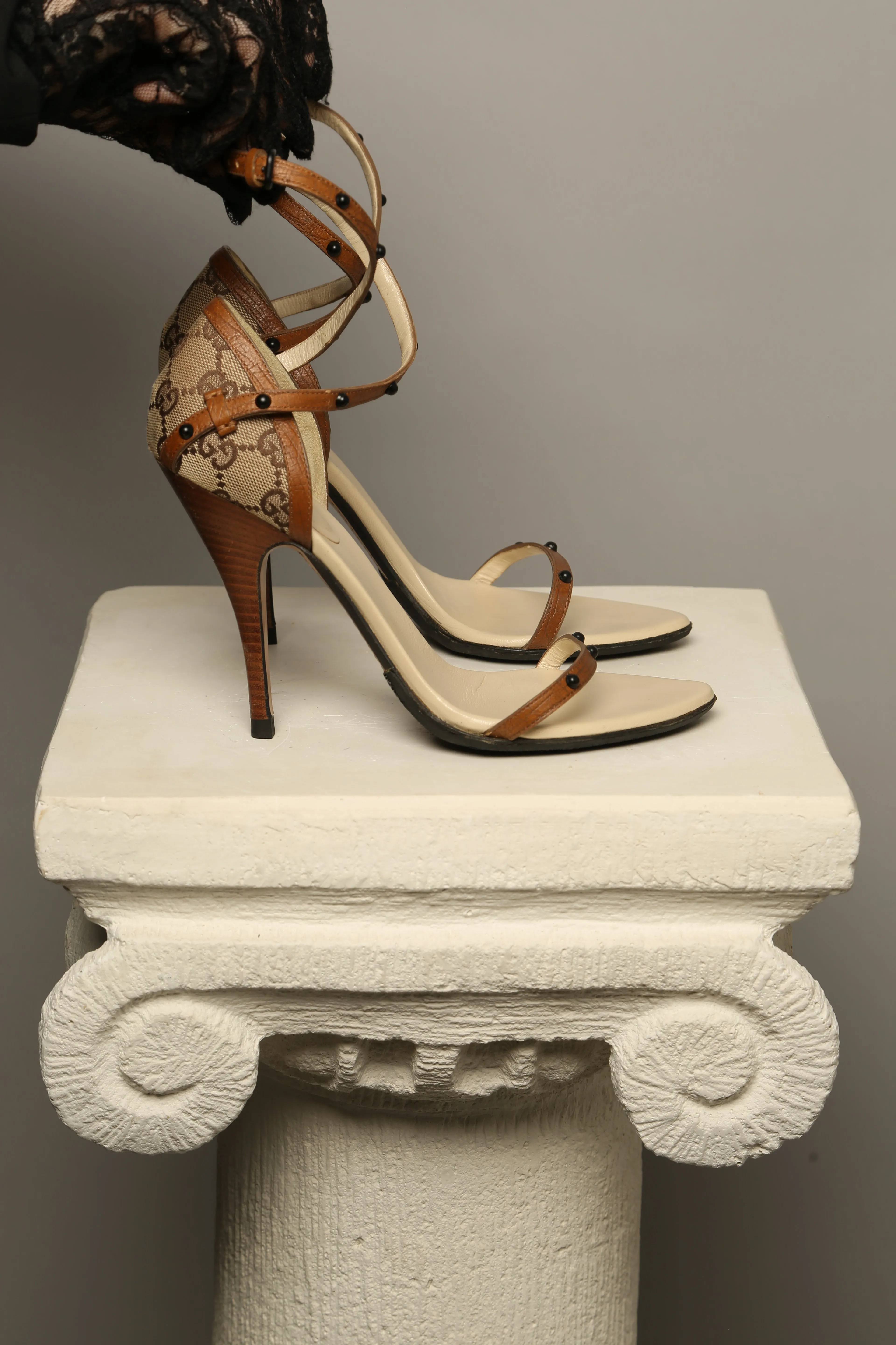 Rare GUCCI Monogram Sandals