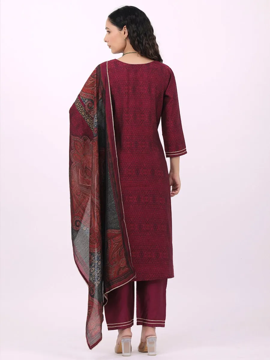 Satrangi Women's Maroon Blended Silk Embroidered V Neck Three Fourth Sleeve Kurta Set