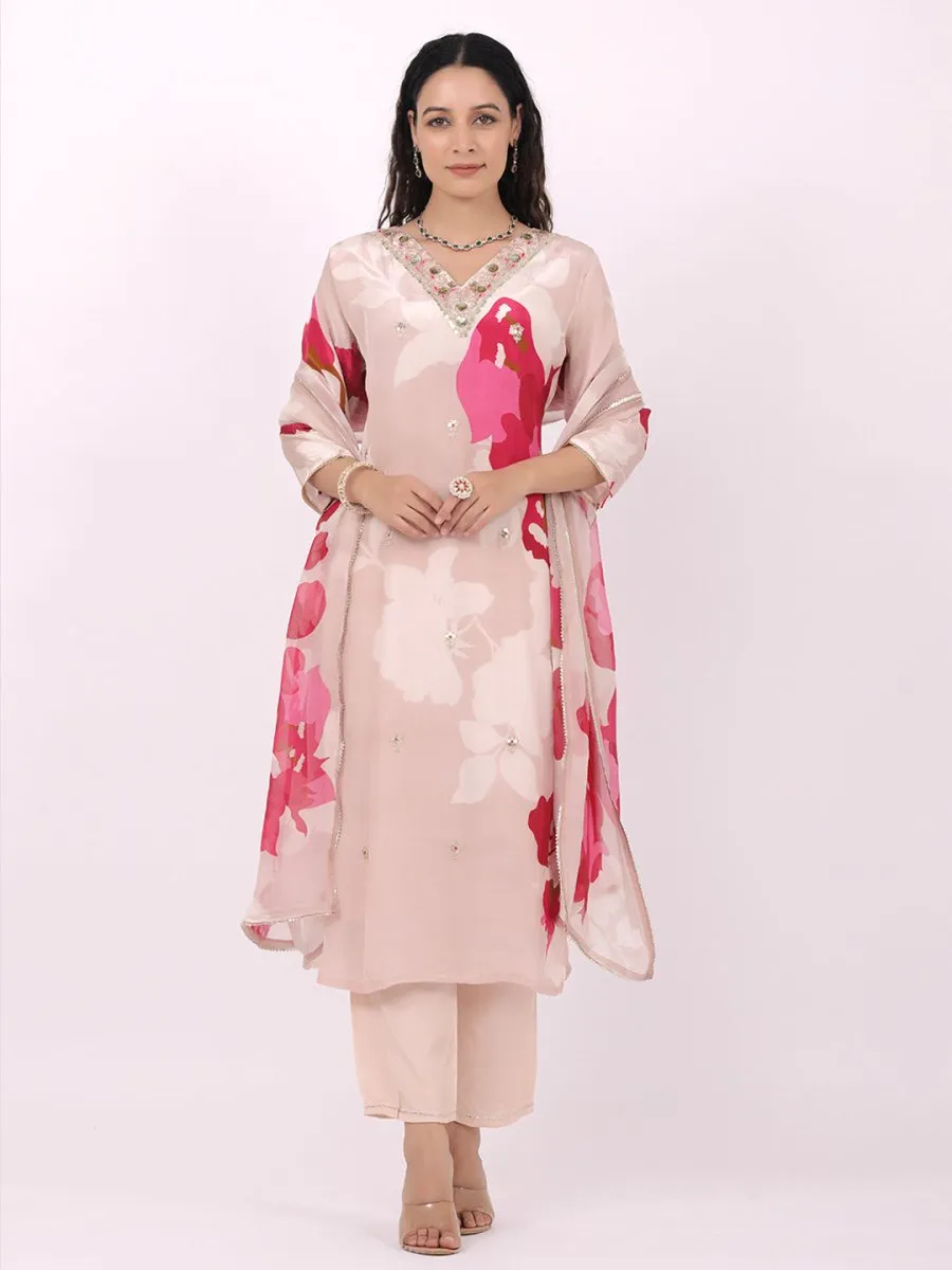 Satrangi Women's Pink Viscose Silk Regular Fit Three Fourth Sleeve V Neck Floral Print Kurta Set