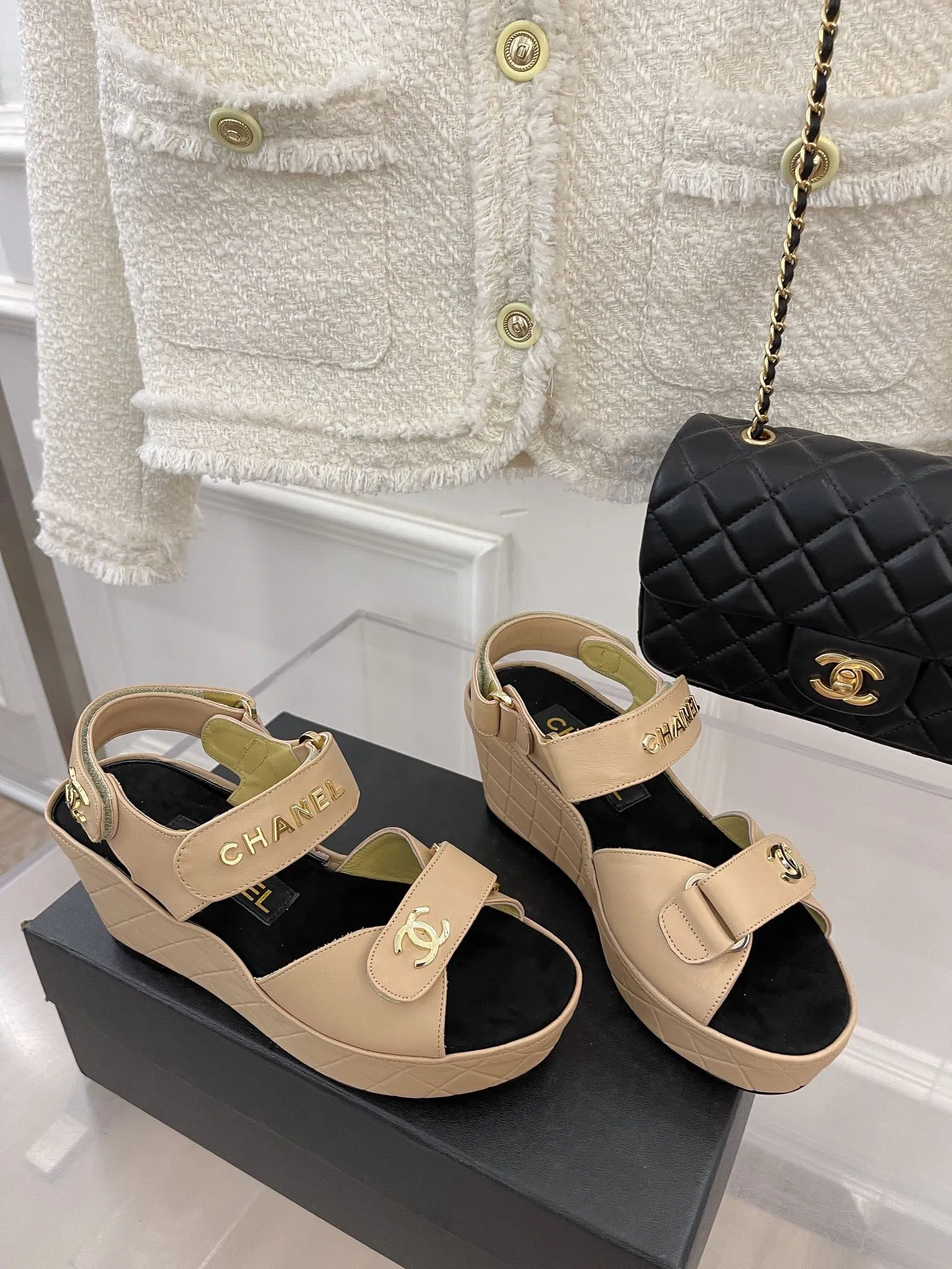 SE835 CC Sandals / Size5-9