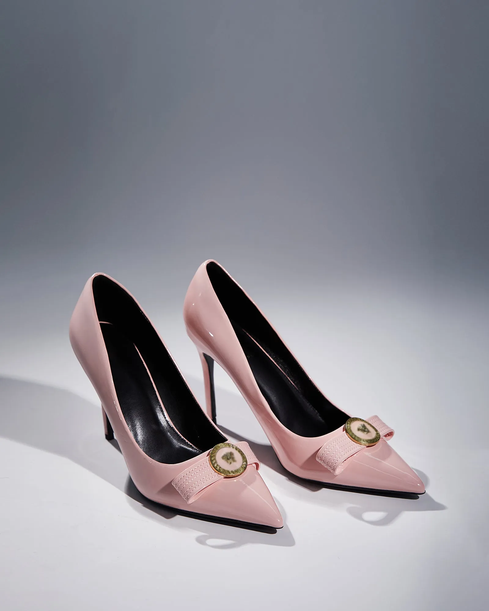 Seia Buckle Bow Pumps In Pink