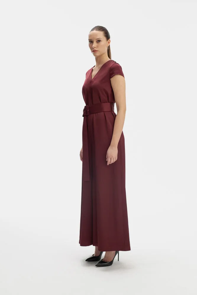 SHORT SLEEVE JUMPSUIT IN BURGUNDY