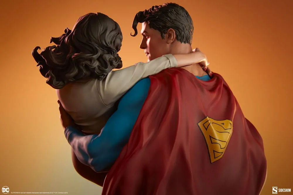 SIDESHOW - Dc Comics - Diorama Superman & Lois Lane